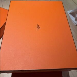 Brand new Hermès Gift Box